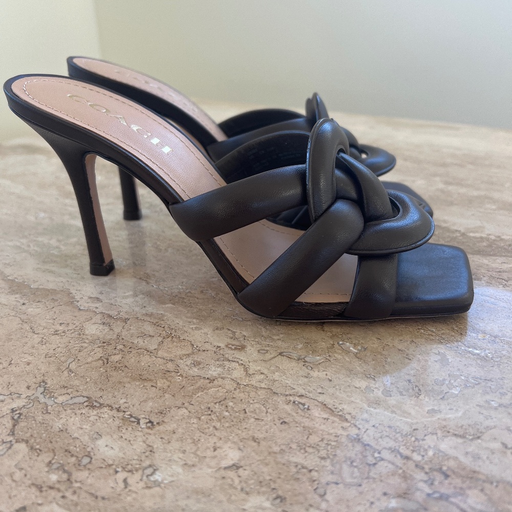 Coach heels like new!